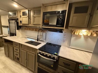 2022 Forest River RV Surveyor Legend - Photo 31