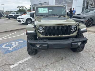 2025 Jeep Wrangler - Photo 7