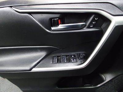 2024 Toyota RAV4 - Photo 20