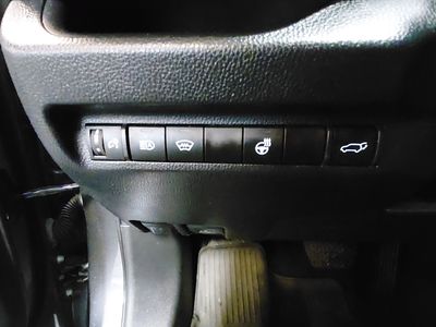 2024 Toyota RAV4 - Photo 13