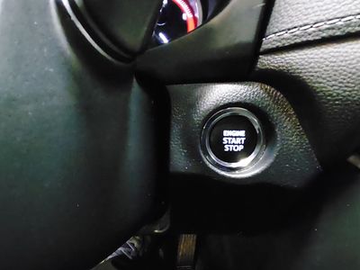 2024 Toyota RAV4 - Photo 18
