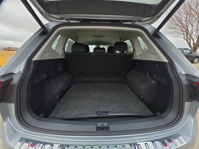 2024 Volkswagen Tiguan — photo 17 view