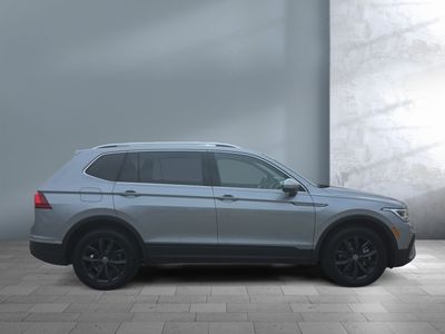2024 Volkswagen Tiguan — photo 7 view