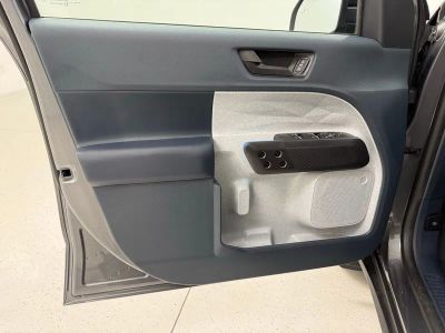 2025 Ford Maverick XLT Truck I-4 Hybrid - Photo 12