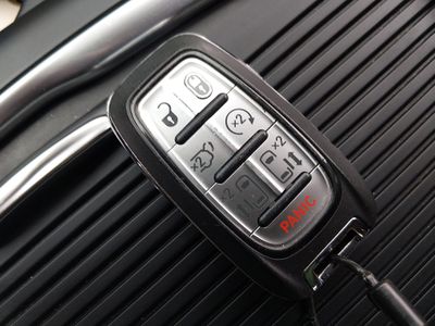 2023 Chrysler Pacifica - Photo 15