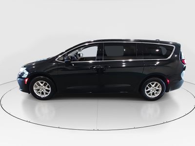 2023 Chrysler Pacifica - Photo 4