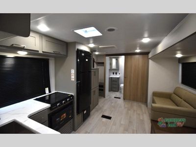 2026 Keystone Hideout Sport Double Axle — photo 34 view