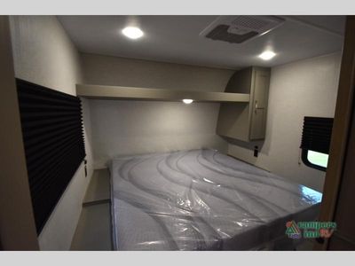 2026 Keystone Hideout Sport Double Axle — photo 32 view