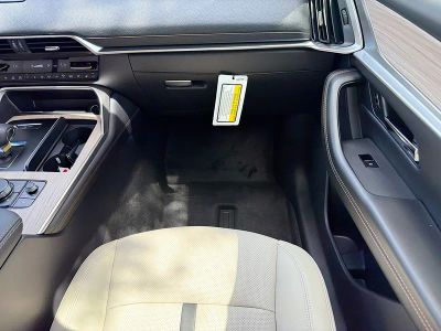 2026 Mazda CX-90 — photo 19 view