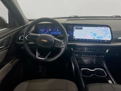 2025 Chevrolet Traverse - Photo 20