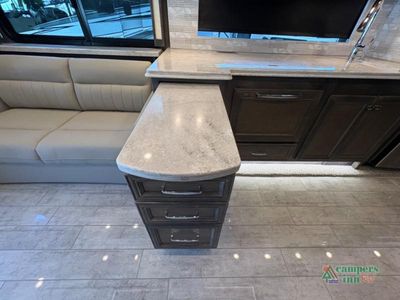 2022 Tiffin Motorhomes Phaeton — photo 23 view