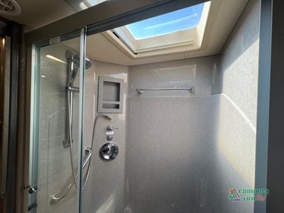 2022 Tiffin Motorhomes Phaeton — photo 49 view