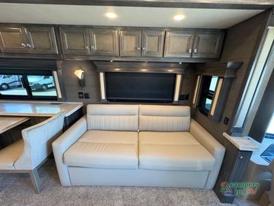 2022 Tiffin Motorhomes Phaeton — photo 31 view