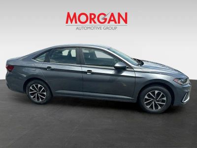 2026 Volkswagen Jetta — photo 8 view