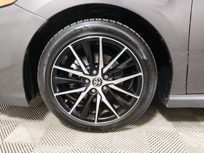 2023 Toyota Camry - Photo 10