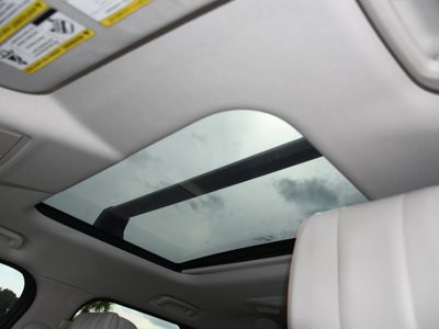 2017 Land Rover Discovery - Photo 7