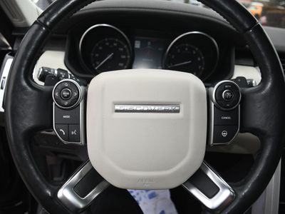 2017 Land Rover Discovery - Photo 14