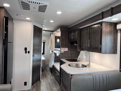2026 Entegra Coach Odyssey SE - Photo 13