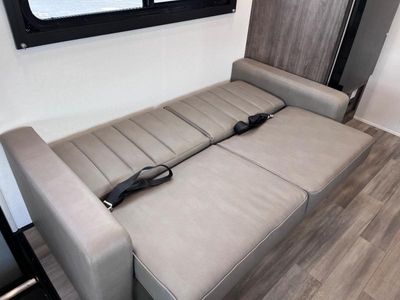 2026 Entegra Coach Odyssey SE - Photo 17