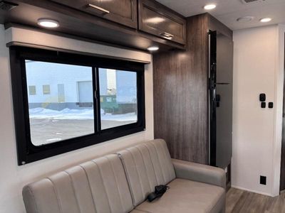 2026 Entegra Coach Odyssey SE - Photo 15