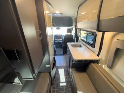 2024 Thor Motor Coach SANCTUARY - Photo 5