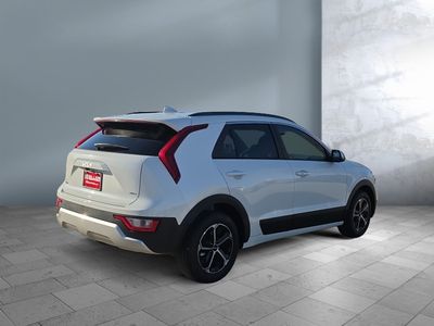 2026 Kia Niro - Photo 2