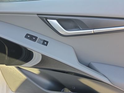 2026 Kia Niro - Photo 6