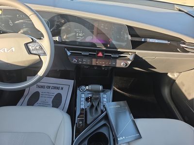 2026 Kia Niro - Photo 9