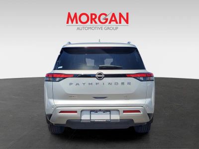 2023 Nissan Pathfinder — detail view