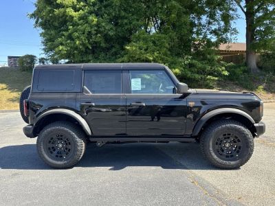 2026 Ford Bronco — photo 8 view