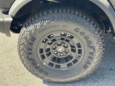2026 Ford Bronco — photo 11 view