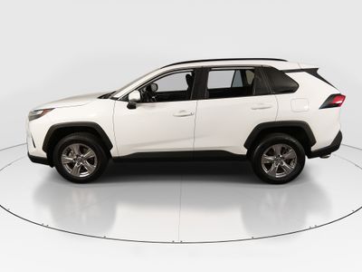 2024 Toyota RAV4 - Photo 4
