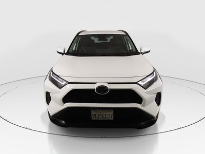 2024 Toyota RAV4 - Photo 2