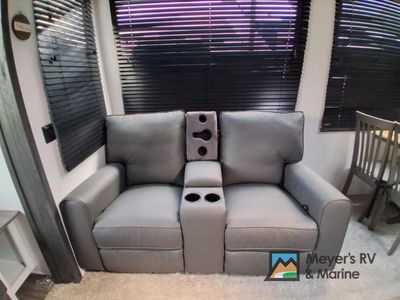 2023 Keystone RV Retreat - Photo 16
