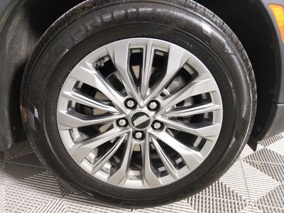 2024 Cadillac XT4 - Photo 10