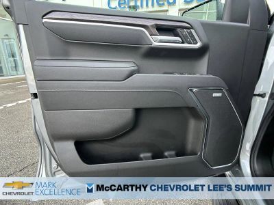 2026 Chevrolet Silverado 1500 — photo 14 view