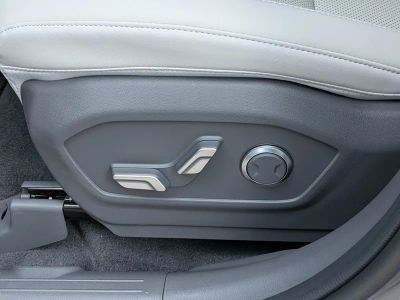 2026 Hyundai SANTA FE HYBRID — photo 20 view