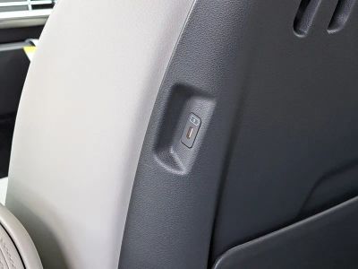2026 Hyundai SANTA FE HYBRID — photo 14 view