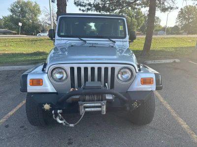 2005 Jeep Wrangler — interior view