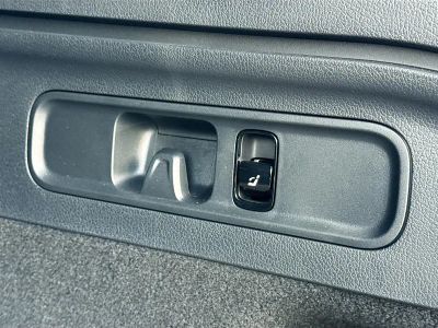 2026 Mercedes-Benz GLC — photo 13 view