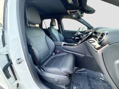 2026 Mercedes-Benz GLC — photo 16 view