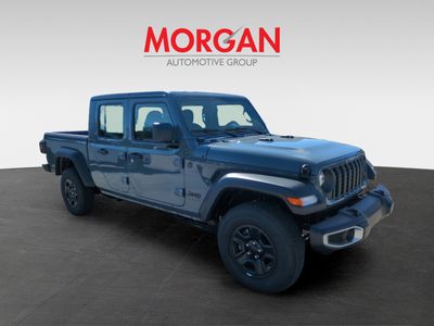 2026 Jeep Gladiator — side profile view