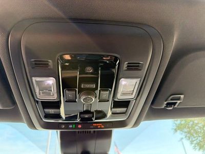 2026 Chevrolet Suburban - Photo 33