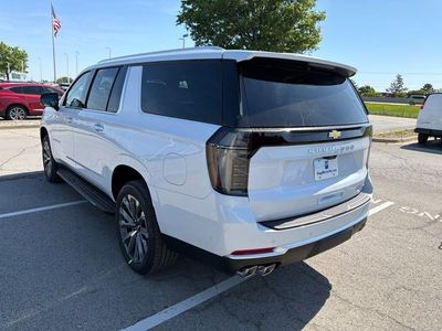 2026 Chevrolet Suburban - Photo 5