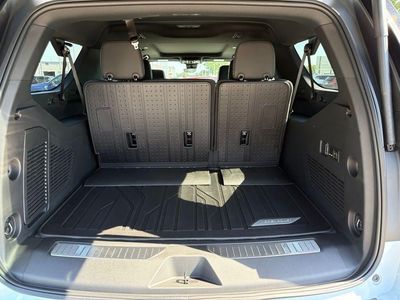 2026 Chevrolet Suburban - Photo 13