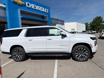2026 Chevrolet Suburban - Photo 2