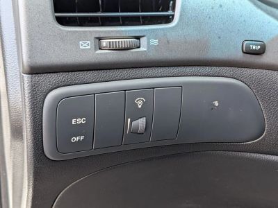 2010 Kia Optima — photo 14 view