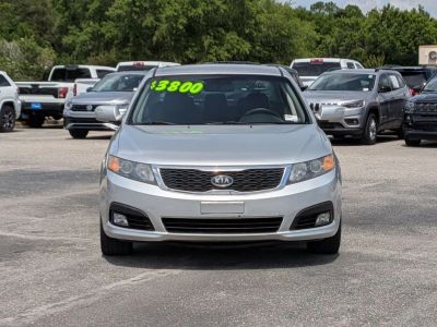 2010 Kia Optima — photo 8 view