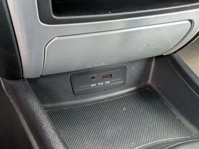2010 Kia Optima — photo 26 view