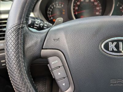 2010 Kia Optima — photo 16 view